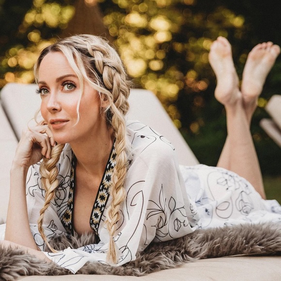 Longline Kimono Beach Cover-Up with Geometric Metallic Trim (Sukiso) - Picture 13 of 13